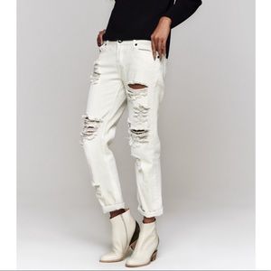 One Teaspoon NWT Awesome baggies white 26